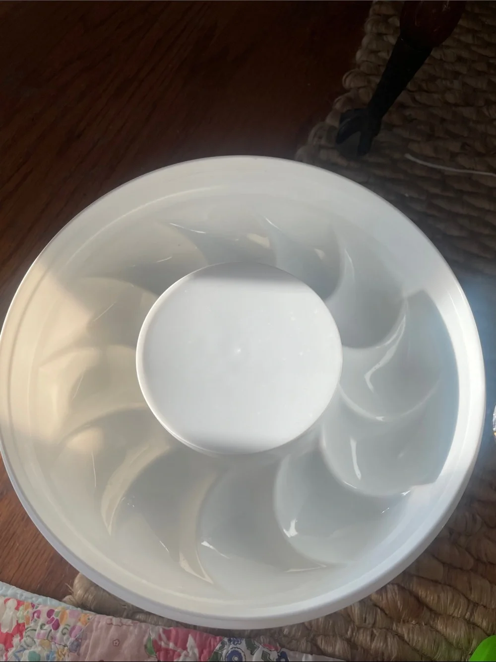 Vintage white jello - ring mold with lid